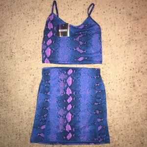 Missguided blue snake print 2 piece set